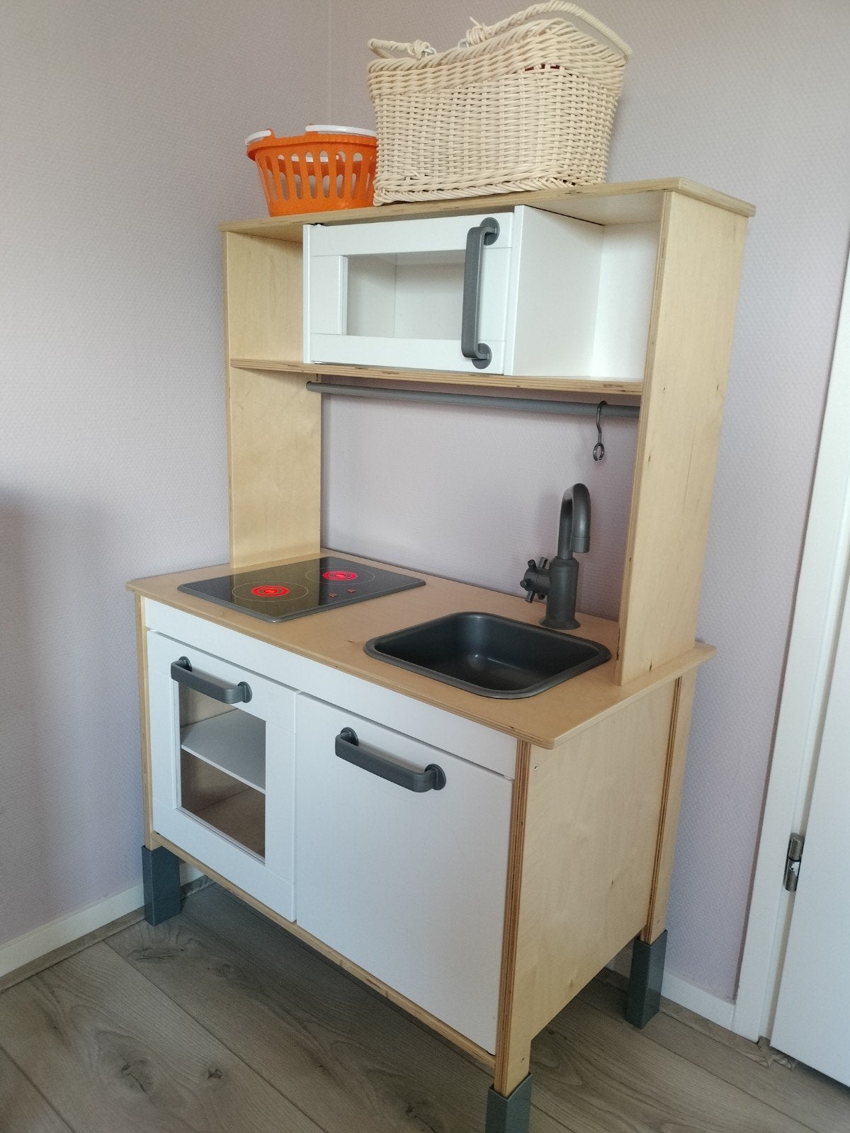 een mooie ikea keuken, Kinderen en Baby's, Ophalen of Verzenden, Zo goed als nieuw