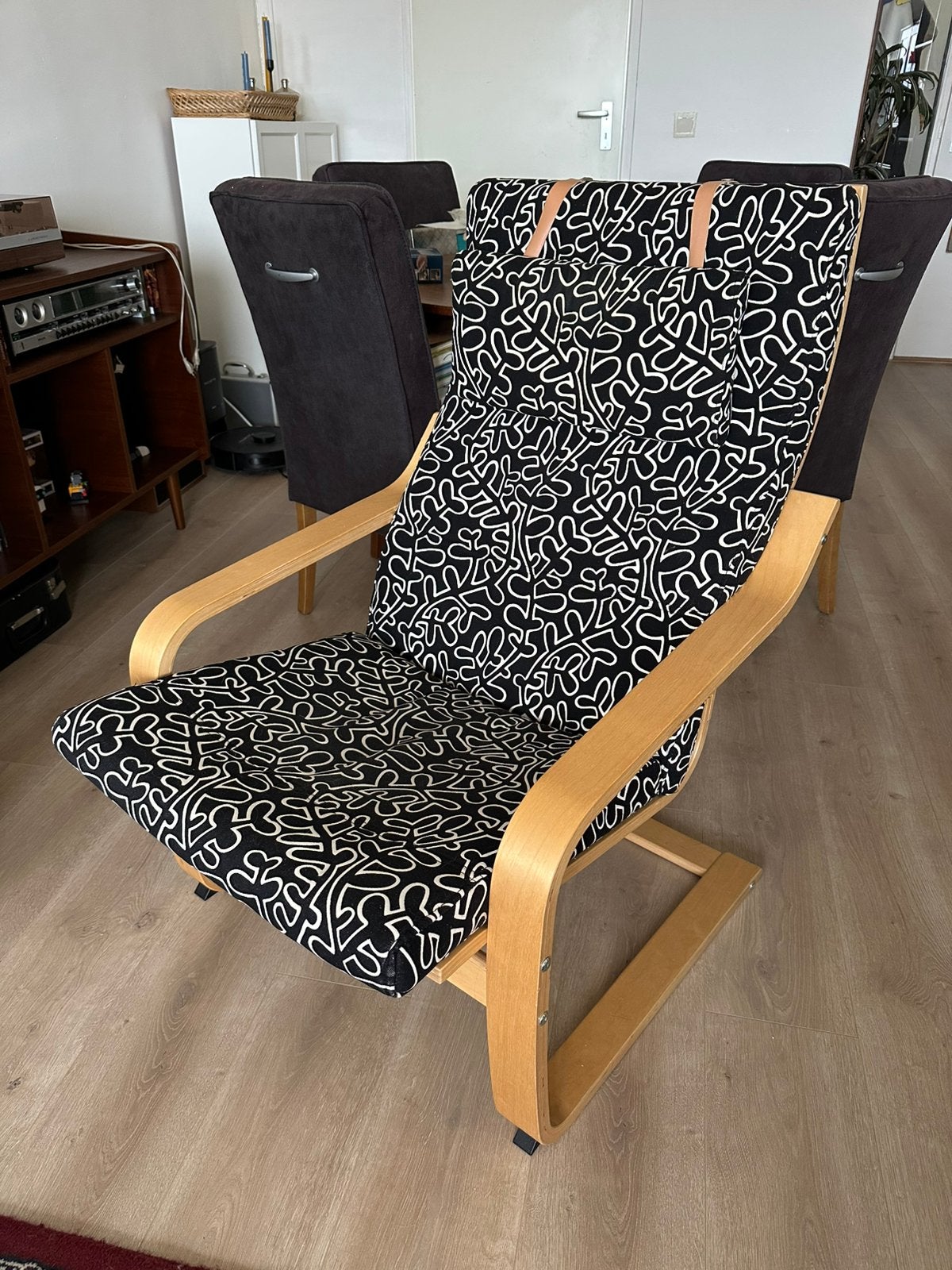 IKEA Poang fauteuil stoel zwart wit, Huis en Inrichting, Fauteuils, Ophalen, Gebruikt