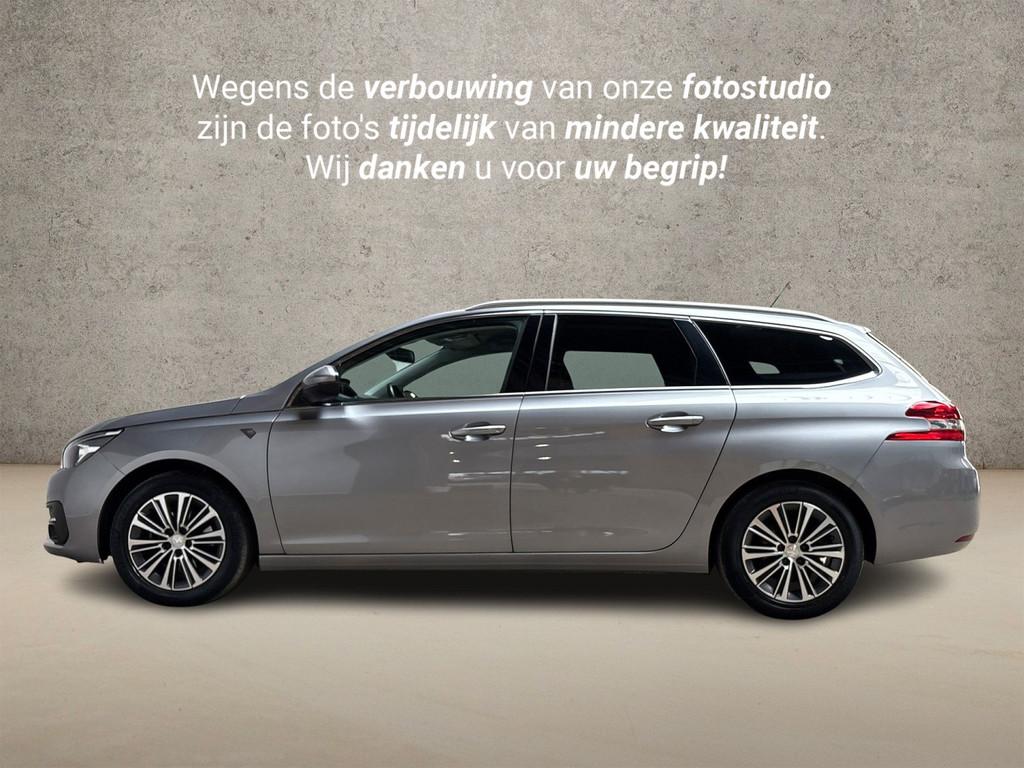 Peugeot 308 SW 1.2 PureTech Allure Sport Automaat (VIRTUAL C, Auto's, Peugeot, 12 maanden, Gebruikt, 1199 cc, Leder en Stof