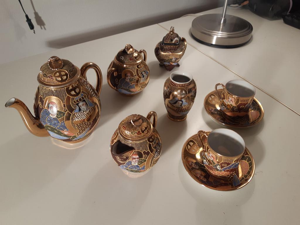 Chinees servies. Echt oud omstreeks 1930 . Geen kitsch., Antiek en Kunst, Antiek | Servies compleet, Ophalen