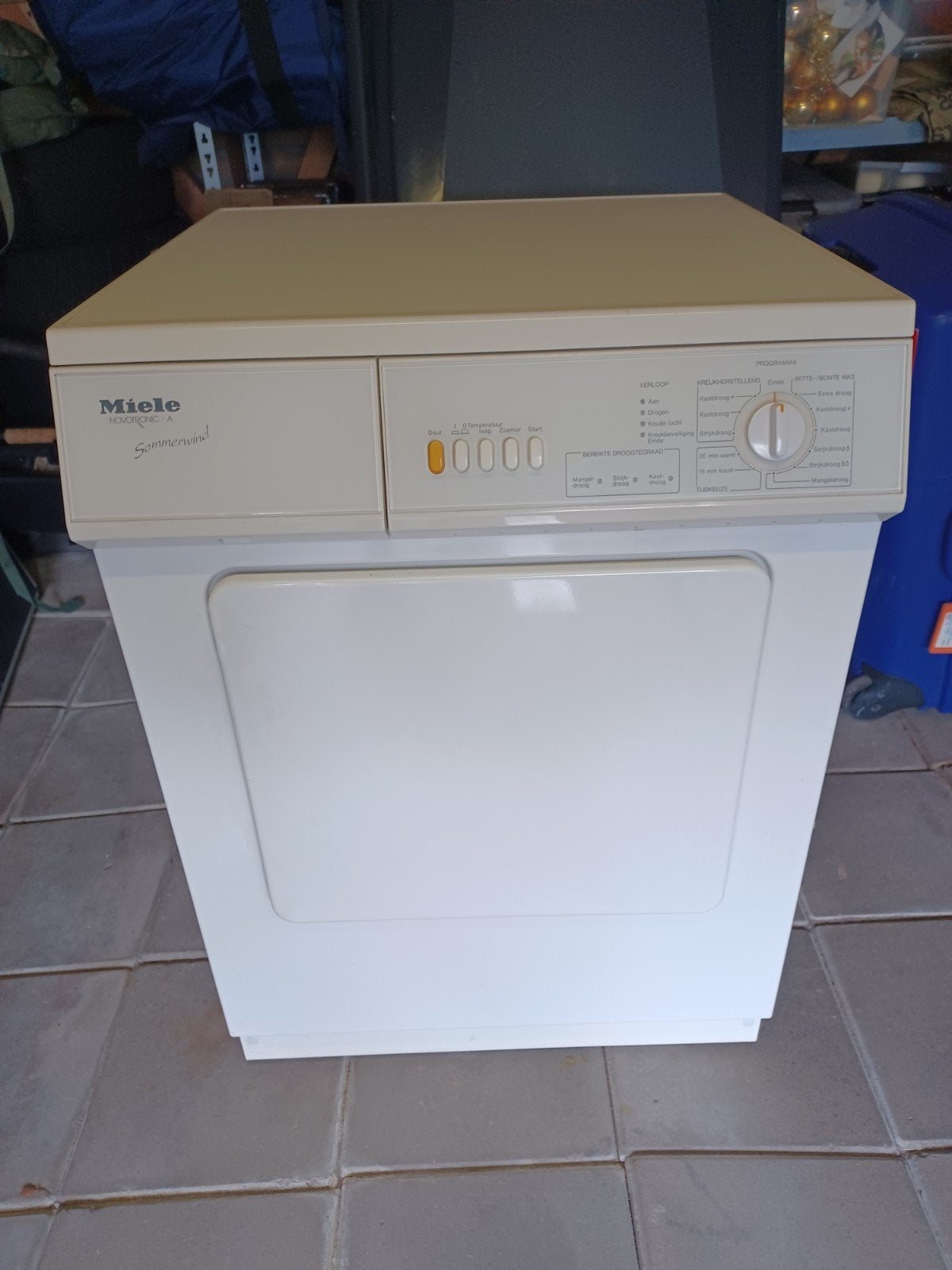 Miele Novotronic A Sommerwind Wasdroger - type T432, 5kg, Ophalen, Gebruikt, Luchtafvoer, 4 tot 6 kg