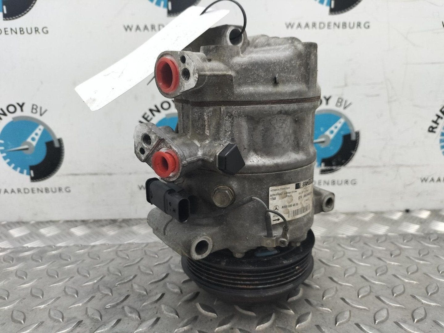 MERCEDES SPRINTER AIRCO COMPRESSOR / AIRCOPOMP 2020, Ophalen of Verzenden, Gebruikt, Stiba lid