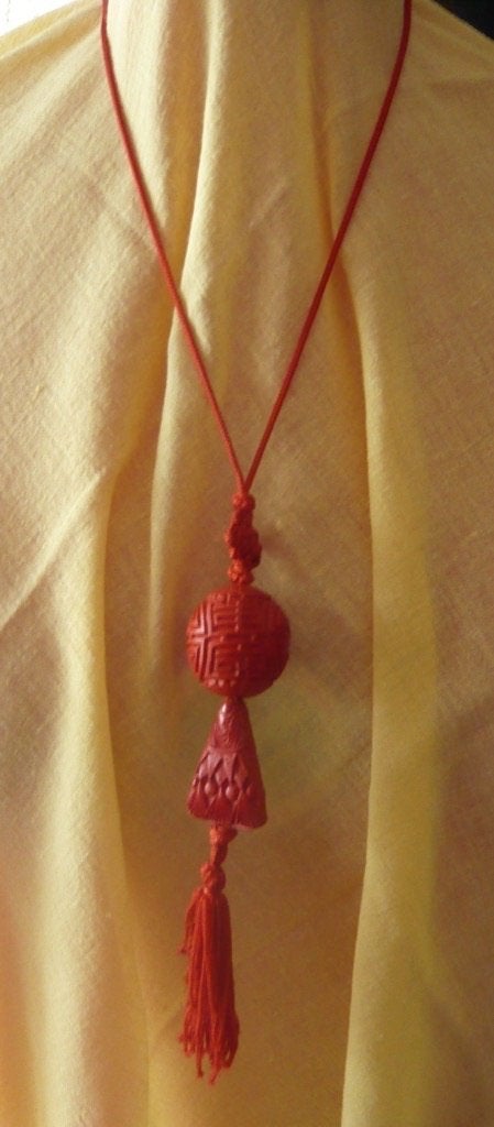 Ketting - Rood Chinees gesneden Cinnabar ball, Overige materialen, Verstelbaar, Nieuw, Ophalen of Verzenden