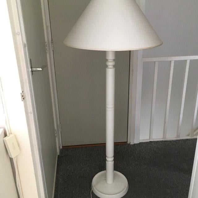 Vloerlamp, Huis en Inrichting, Lampen | Vloerlampen, Ophalen, Gebruikt, Hout, 150 tot 200 cm