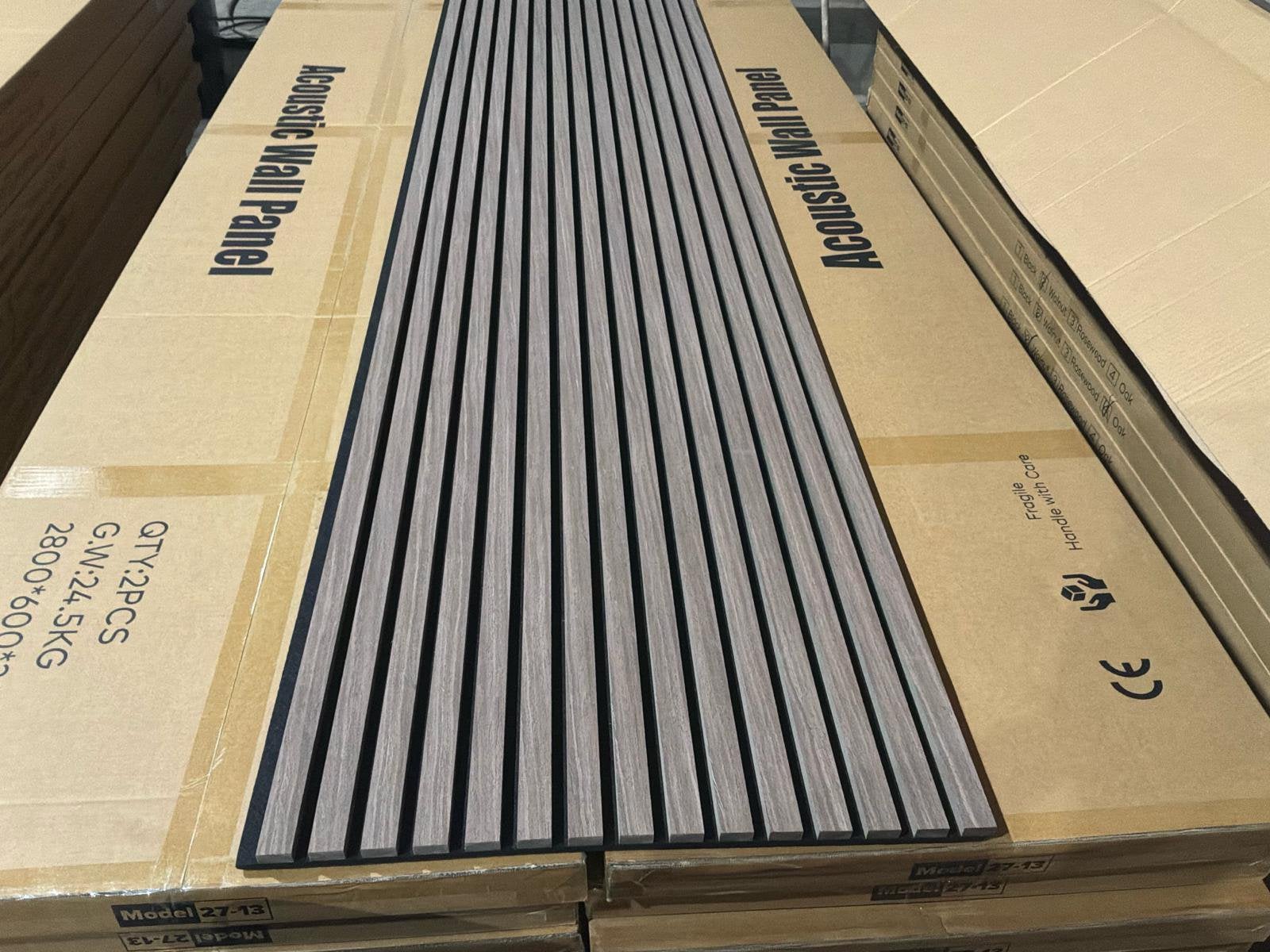 Akoestische wandpanelen 2800 x 60 cm - 27/13 mm - Walnutt, Ophalen of Verzenden, Nieuw, Overige materialen, 20 tot 50 mm