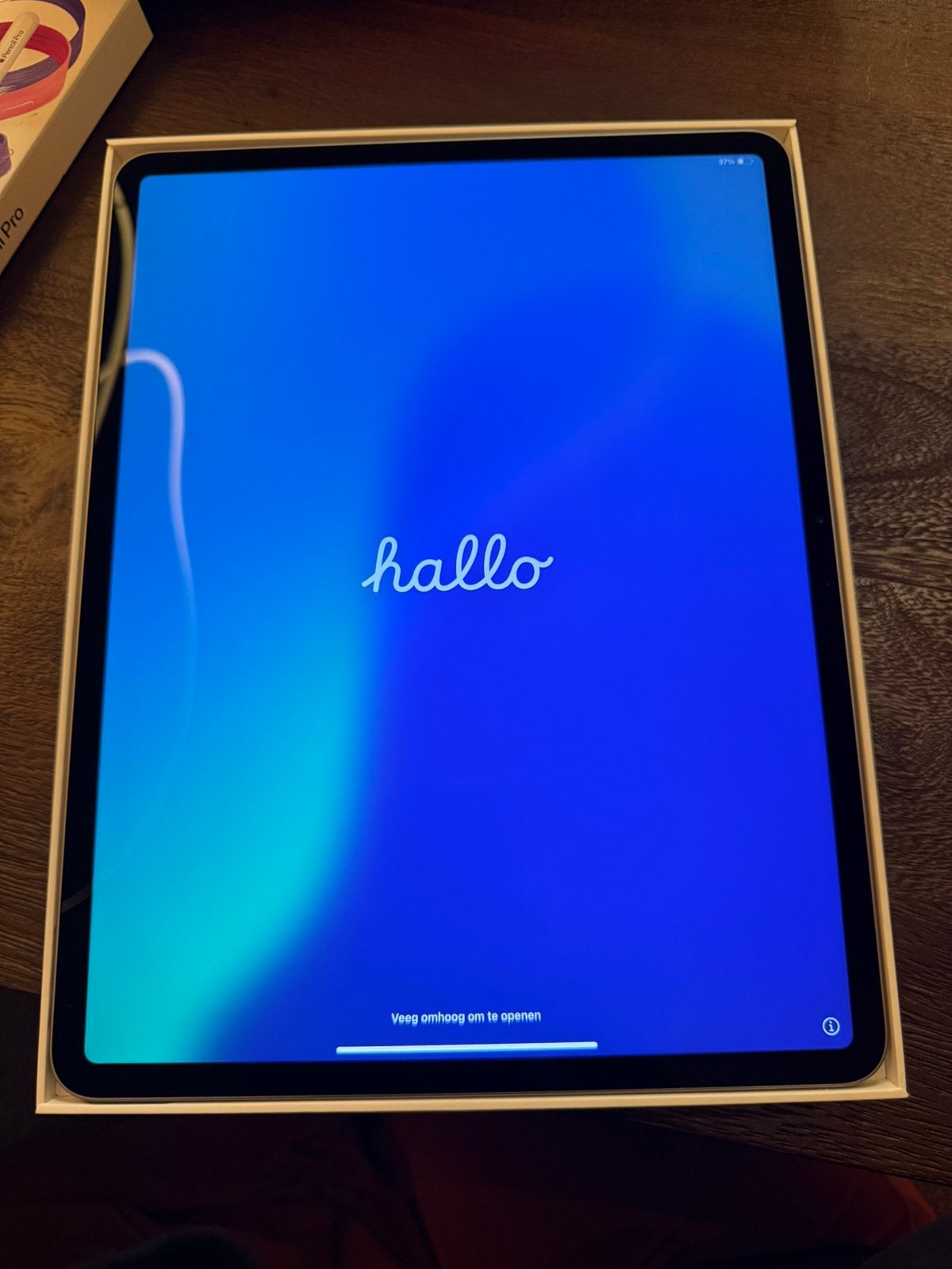 Foto 2 van iPad Air 13” M3 128GB (2025) + Pencil Pro + Smart Folio hoes