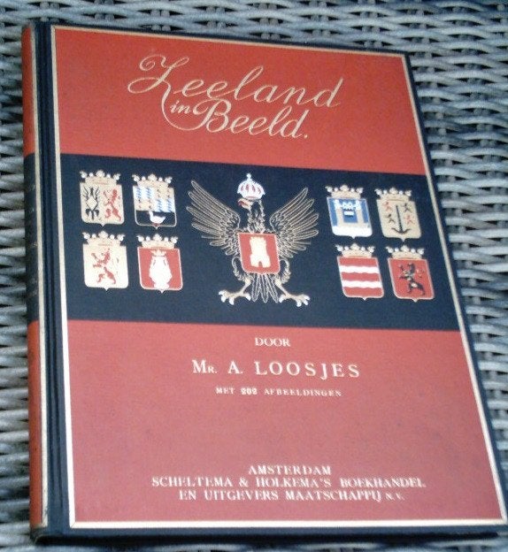 Loosjes: Zeeland in beeld(rond 1930)., Ophalen of Verzenden, Zo goed als nieuw