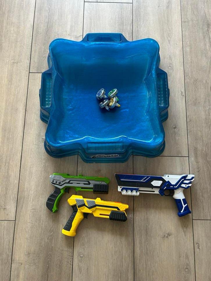 Spinner Mad Arena met 4 Spinners en 3 Pistolen, Ophalen, Gebruikt, Jongen of Meisje