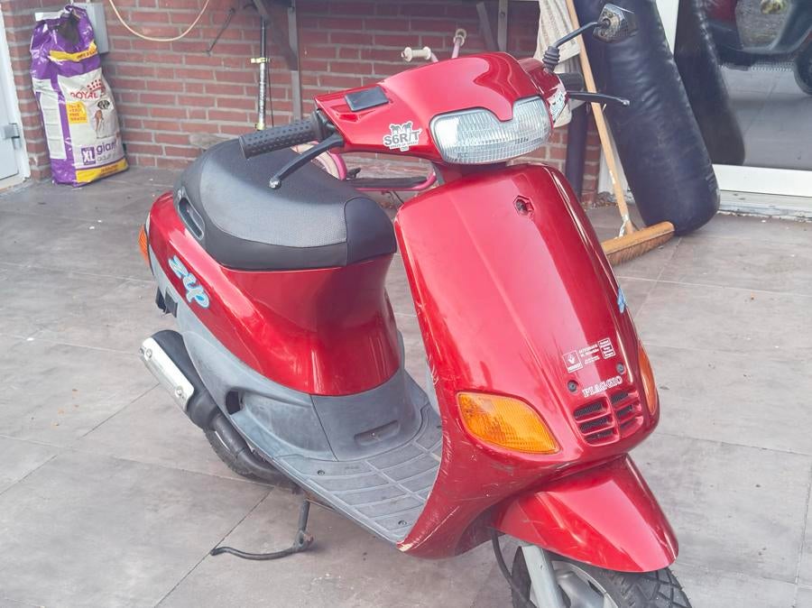 Piaggio Zip Type 2 - Duitse papieren, Tweetakt, Maximaal 45 km/u, Zip, Ophalen of Verzenden