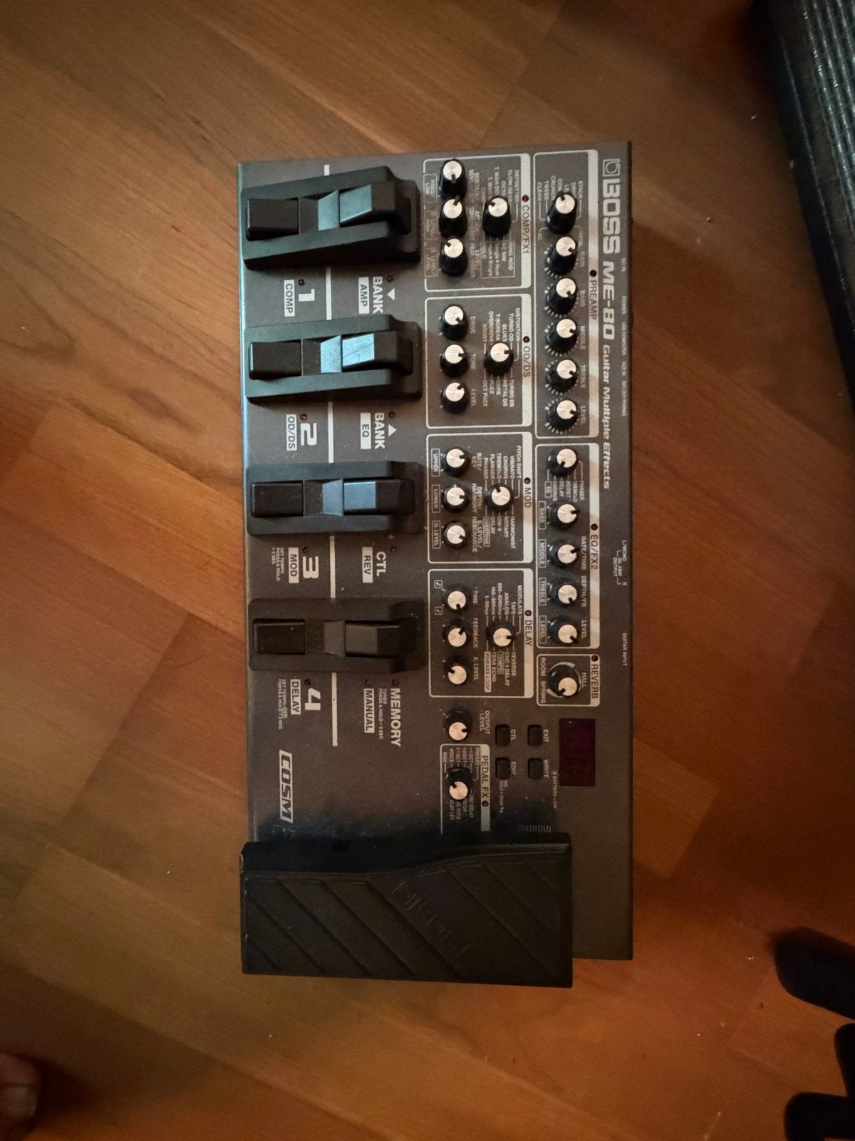Boss ME-80 Multi-effect Gitaarpedaal, Ophalen of Verzenden, Gebruikt, Distortion, Overdrive of Fuzz