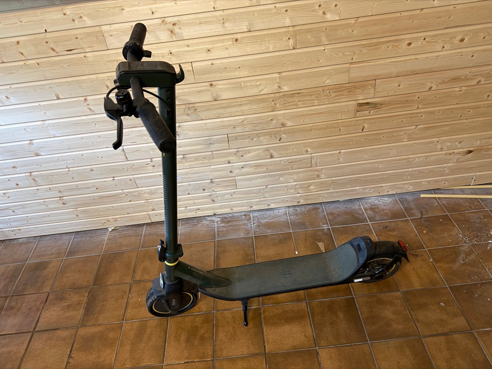 Electrische step Bongo cecotec 700W, Ophalen, Zo goed als nieuw, Elektrische step (E-scooter)