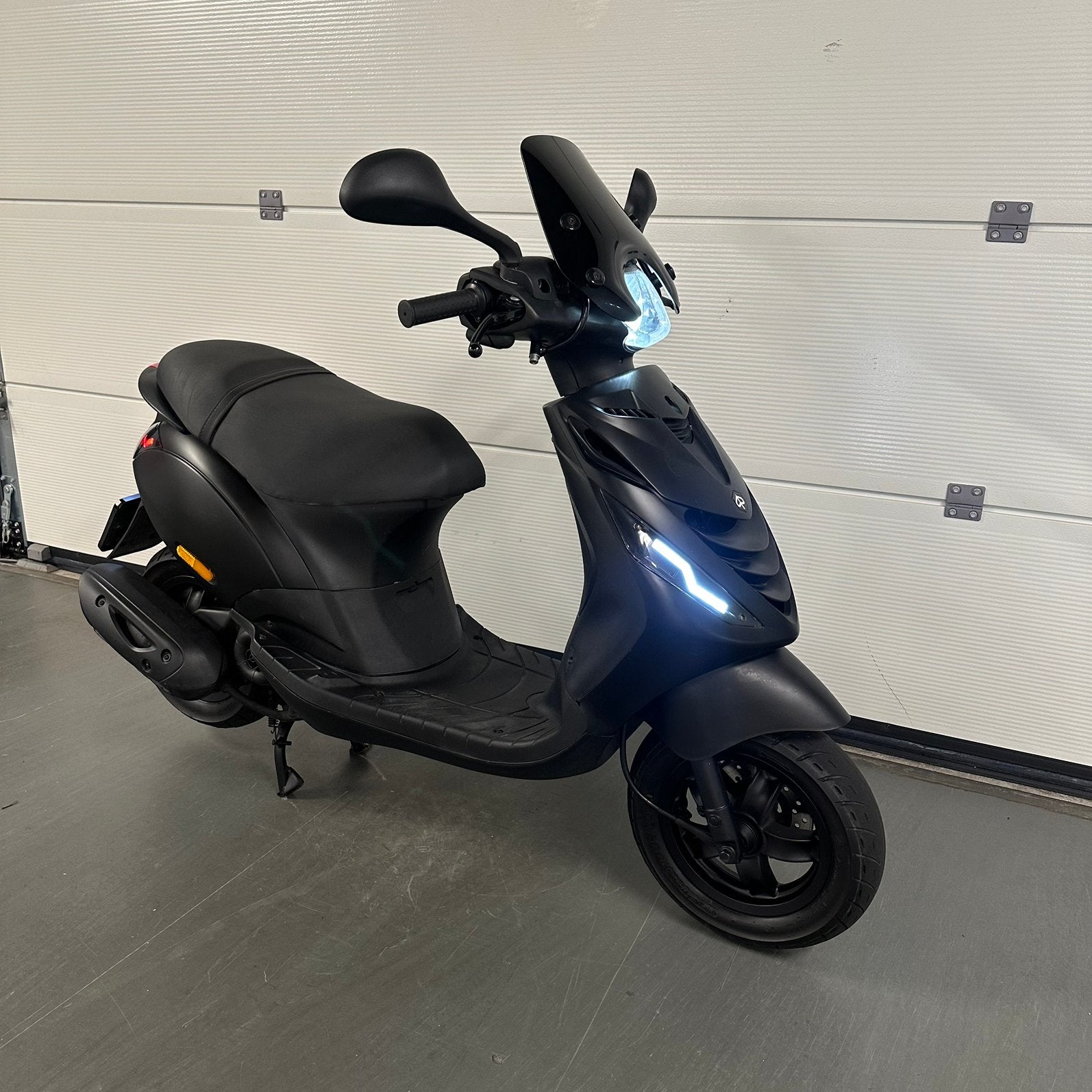 Piaggio Zip 2020 Iget 1600km NIEUW STAAT  SCOOTER, Ophalen, Zip, Zo goed als nieuw, Benzine