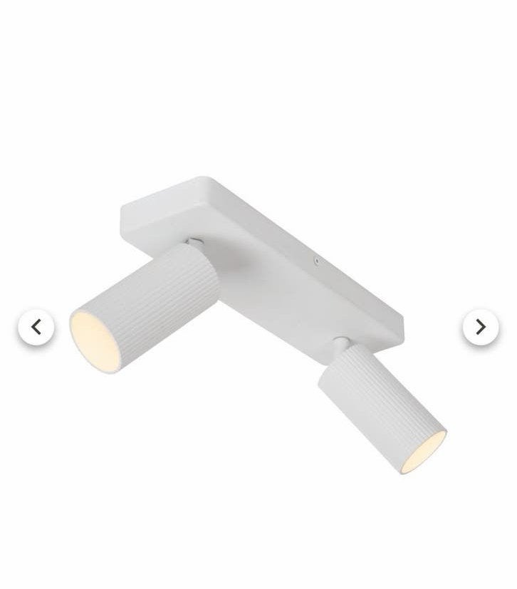 Plafondlamp 2 spotjes wit Praxis Lucide €25, Ophalen, Zo goed als nieuw