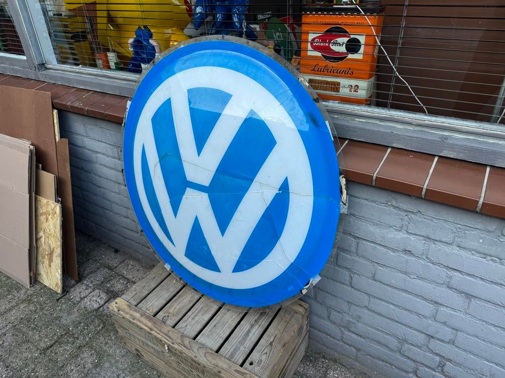 Oude VW reclame lichtbak plaat, Verzamelen, Merken en Reclamevoorwerpen, Ophalen, Gebruikt, ., Lichtbak of (neon) lamp
