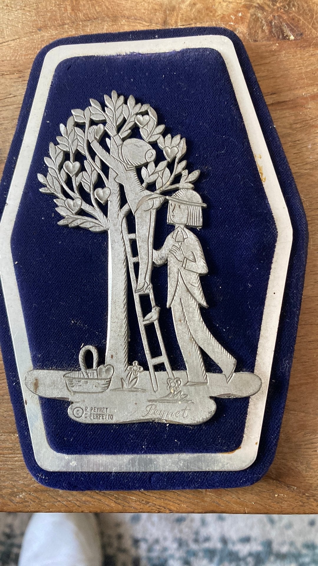 Oude Tinnen Plaquette c. Perfetto, Ophalen of Verzenden