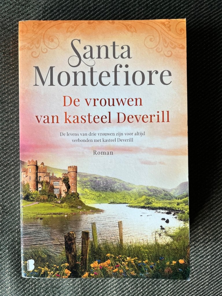 Santa Montefiore - De vrouwen van kasteel Deverill., Ophalen of Verzenden, Zo goed als nieuw, Santa Montefiore