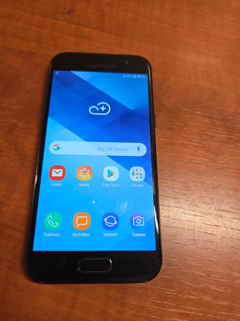Te koop Samsung A3, Gebruikt, Zwart, Ophalen of Verzenden, Galaxy A