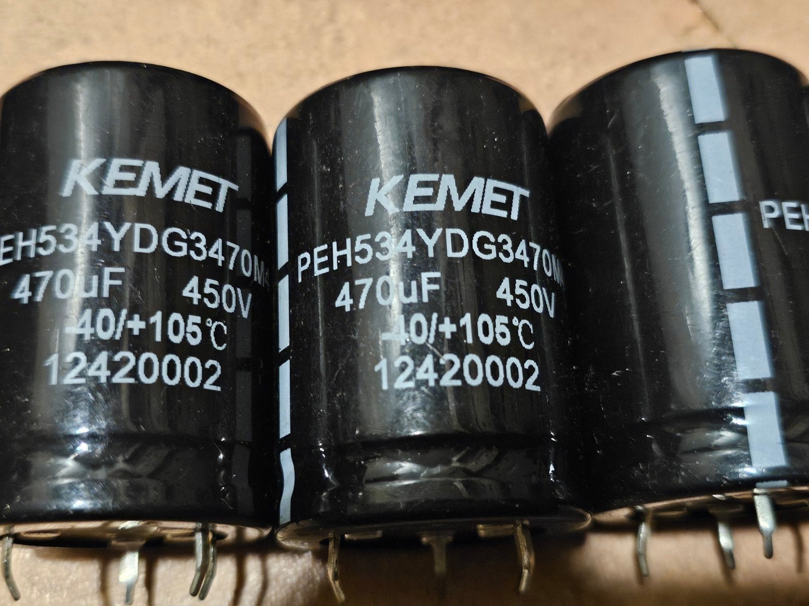 470uF 450V kemet, Ophalen of Verzenden