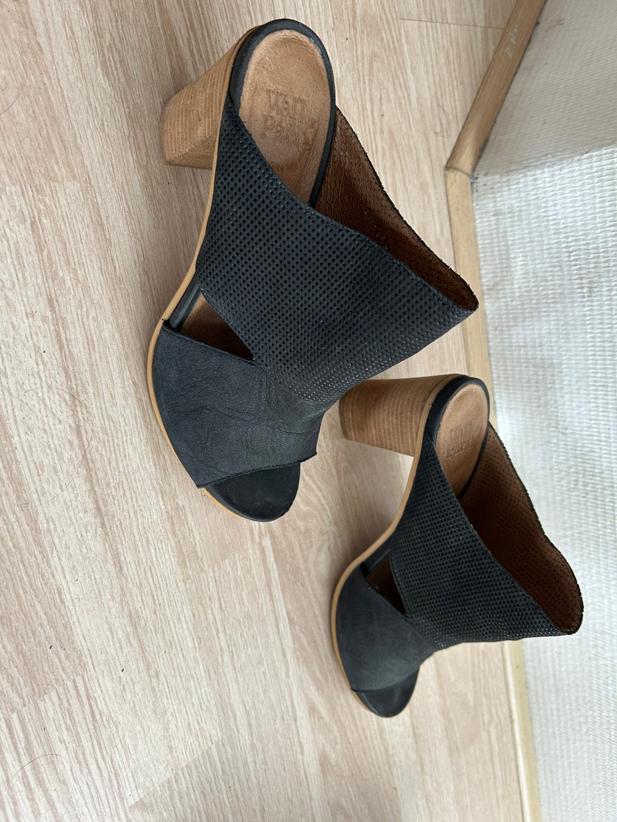 Hoge hakschoen maat 40, Kleding | Dames, Schoenen, Ophalen, Zo goed als nieuw, Zwart, Hoge laarzen