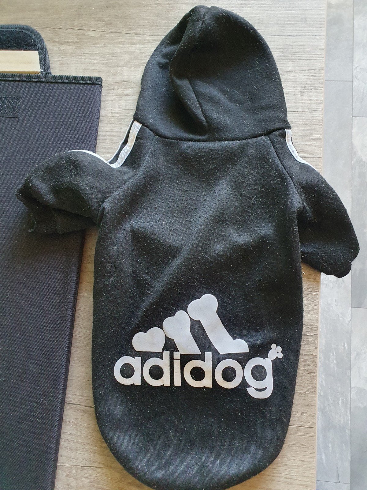 2 adidog jasjes, Dieren en Toebehoren, Ophalen of Verzenden, Gebruikt