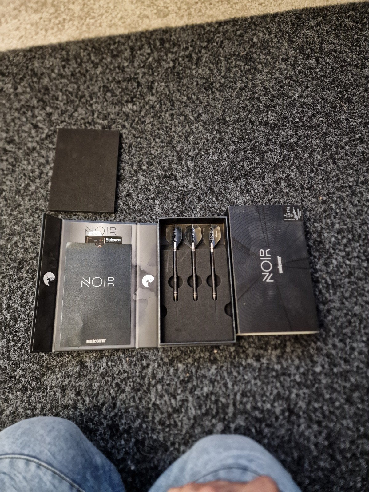 Gary Anderson Phase 6 Noir Darts 23 gram, Sport en Fitness, Ophalen of Verzenden, Gebruikt, Pijlen