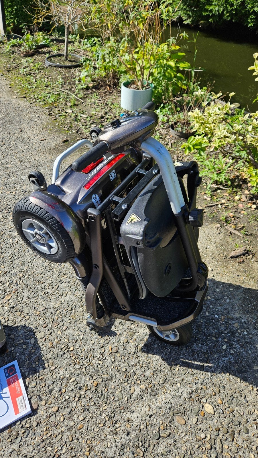 Mango Bobby Deluxe opvouwbare scootmobiel met Litium accu, Diversen, Ophalen, Inklapbaar, Zo goed als nieuw, Elektrische rolstoel