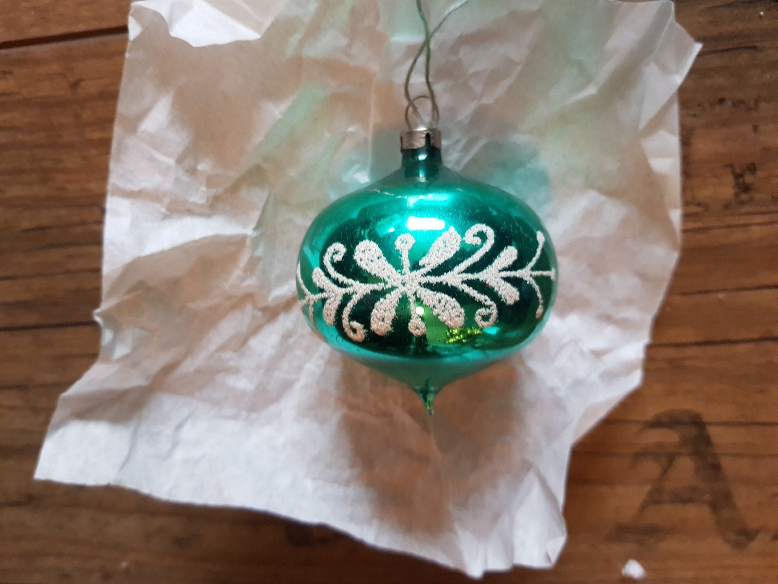 antieke kerstbal tol groen groot model, Ophalen of Verzenden, Zo goed als nieuw
