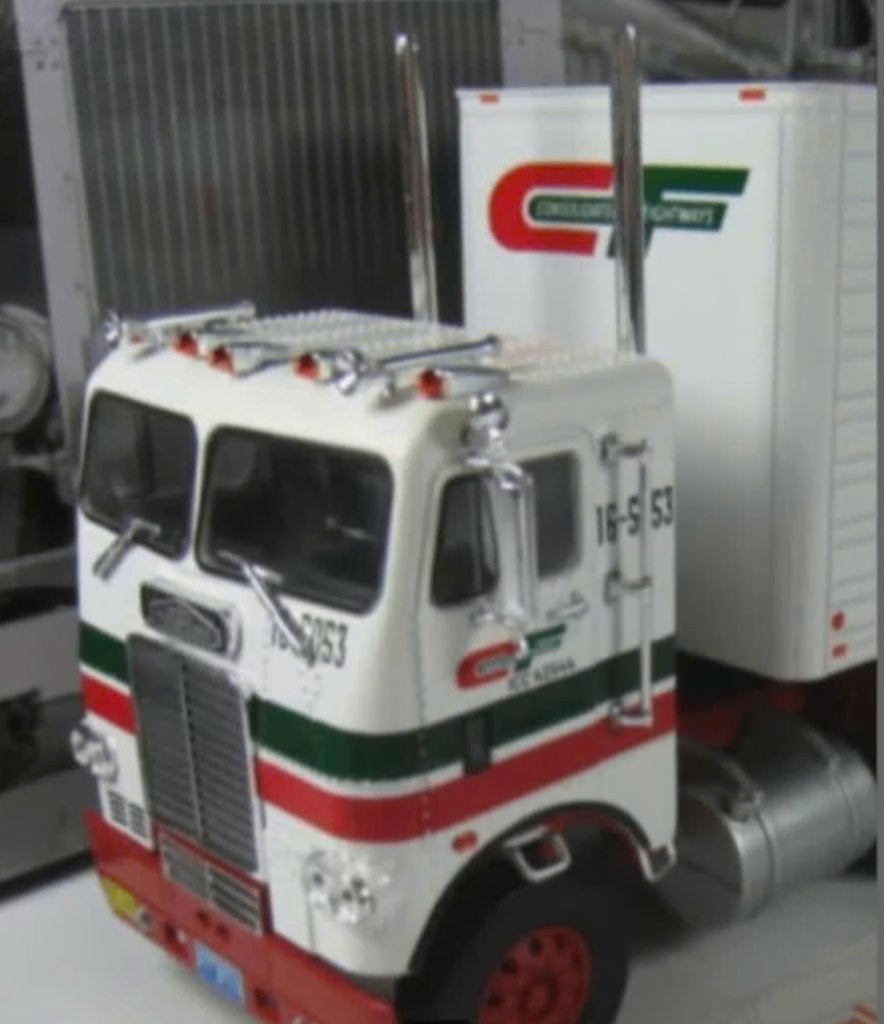 White Freightliner CF COE 1966 schaal 1/43 USA trucks # 78, Verzenden, Nieuw, Bus of Vrachtwagen, Overige merken