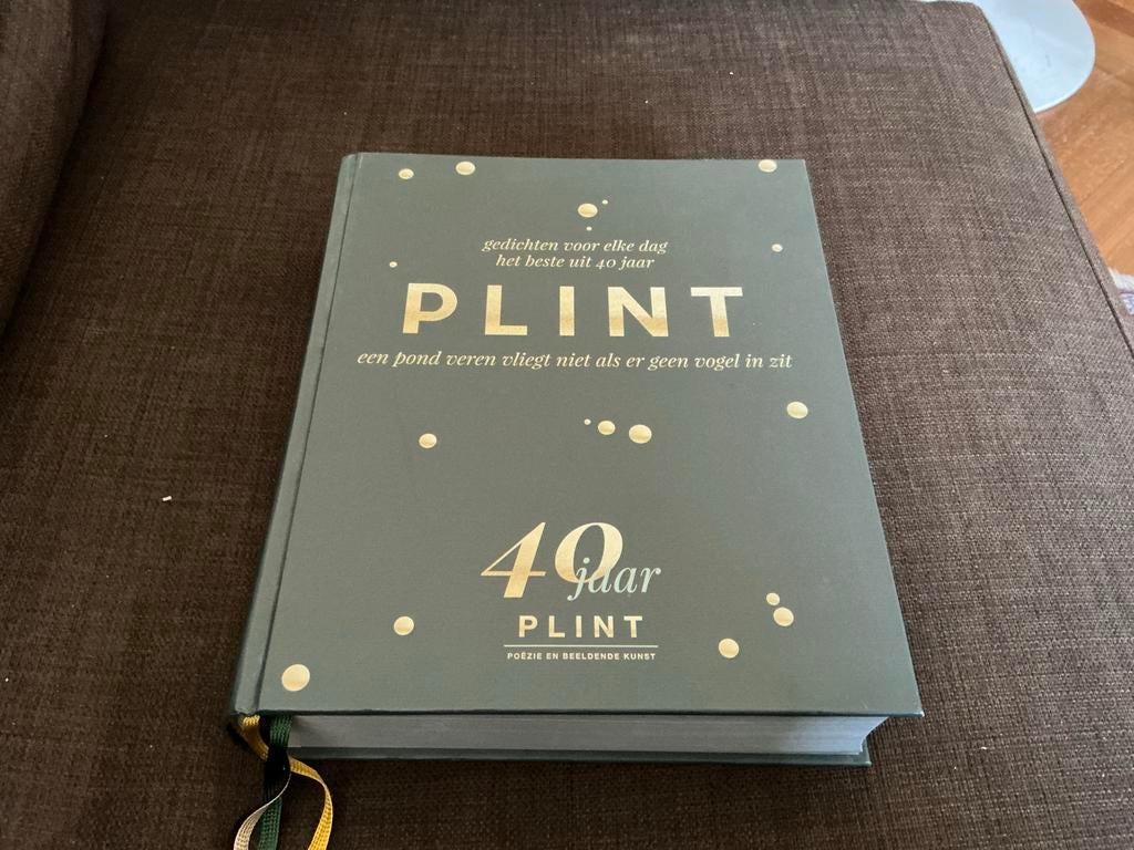 Plint: Gedichten voor elke dag - Het beste uit 40 jaar, Ophalen of Verzenden, Zo goed als nieuw, Meerdere auteurs