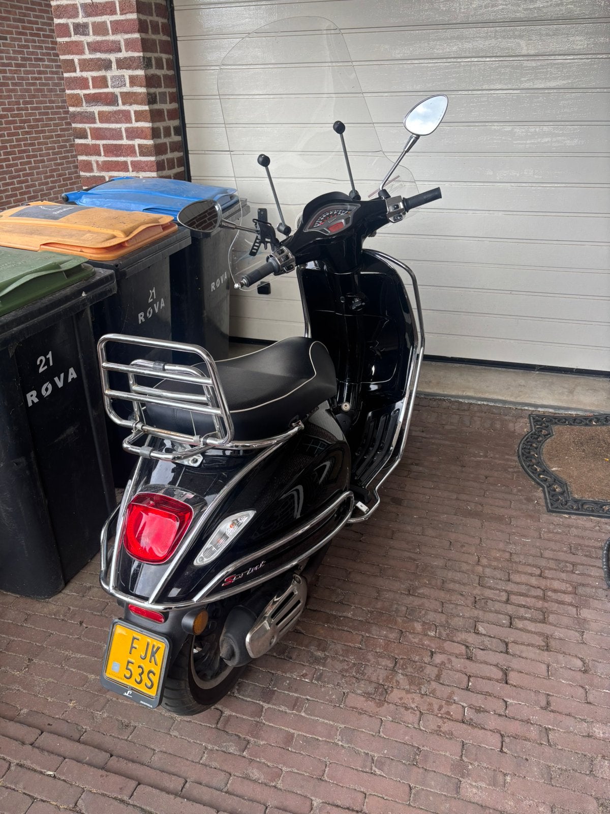 Vespa Sprint 4T – 2021 – geel kenteken – 11.029 km, Maximaal 45 km/u, Ophalen of Verzenden, Zo goed als nieuw, Benzine