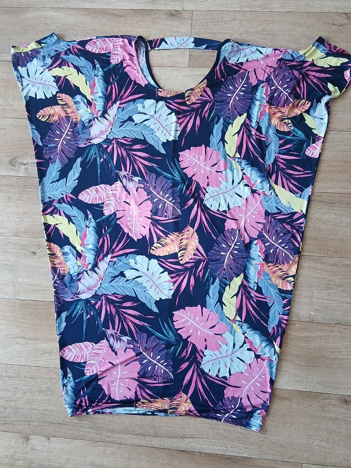 Jurk Mt.46 / 48, Zwart, Maat 46/48 (XL) of groter, Ophalen of Verzenden, Zo goed als nieuw