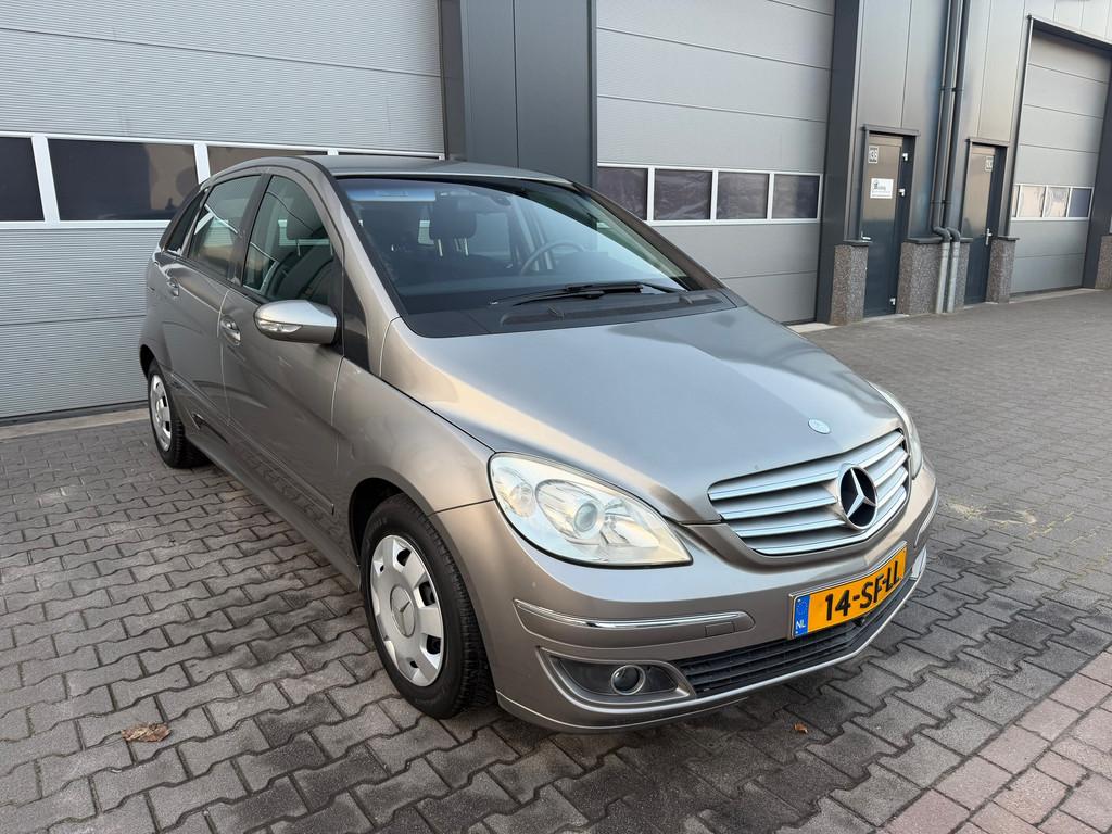 Mercedes-Benz B-klasse 170 5drs|Airco|cruise controle|Nieuwe, Gebruikt, Zwart, 4 cilinders, 400 kg