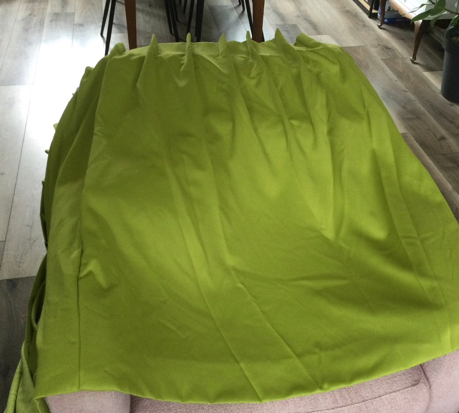 Hema groen gordijn in afwijkende maat, Ophalen of Verzenden, Gebruikt, Groen, Gordijn