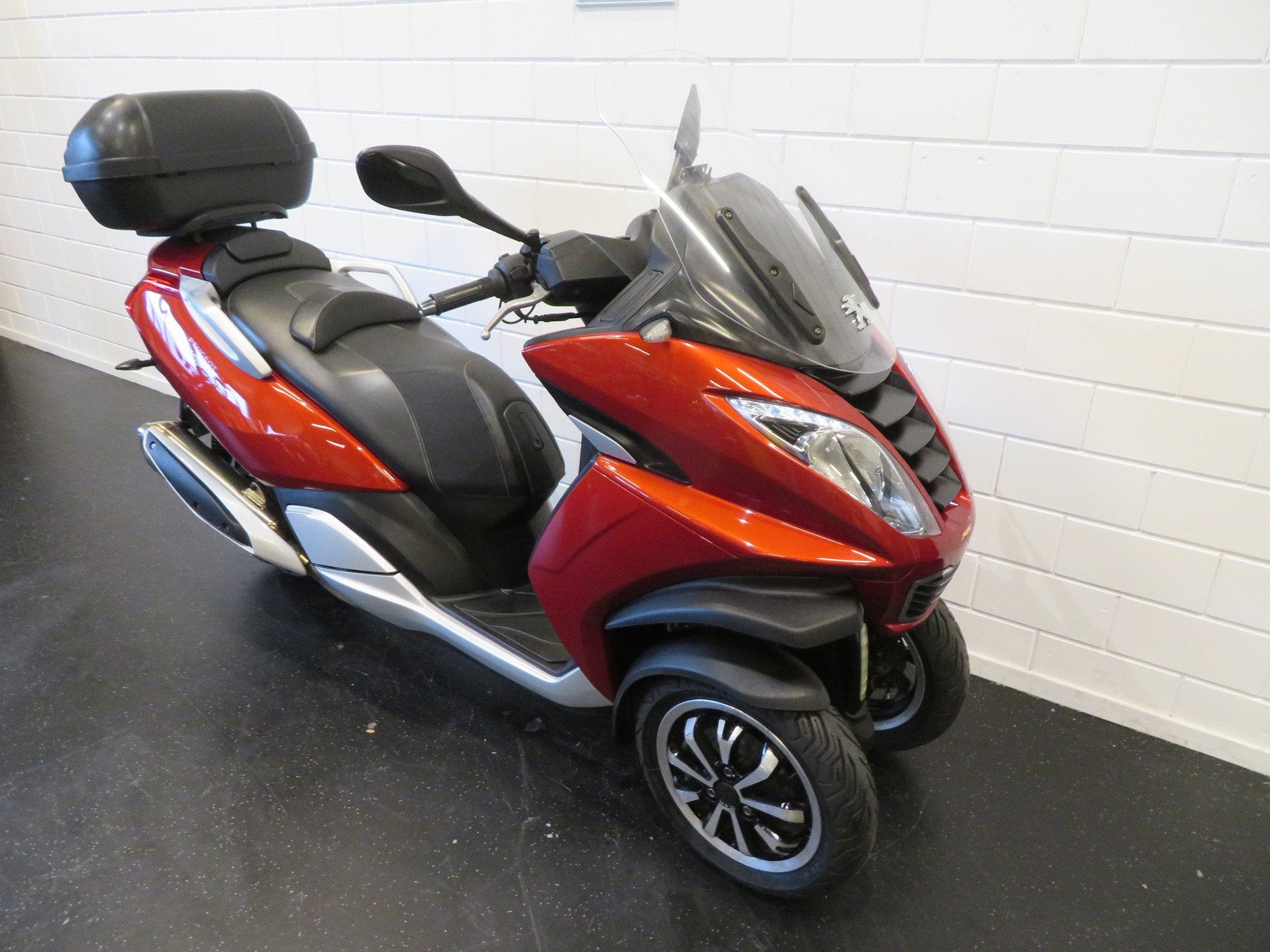Peugeot METROPOLIS 400 SUPER! (bj 2014), Scooter, Bedrijf, PEUGEOT