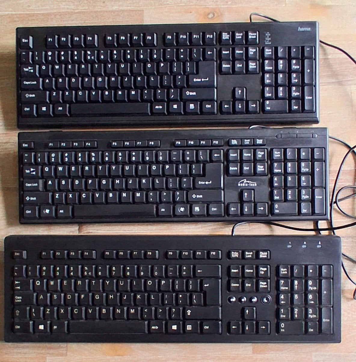 3x toetsenbord, Computers en Software, Toetsenborden, Ophalen of Verzenden
