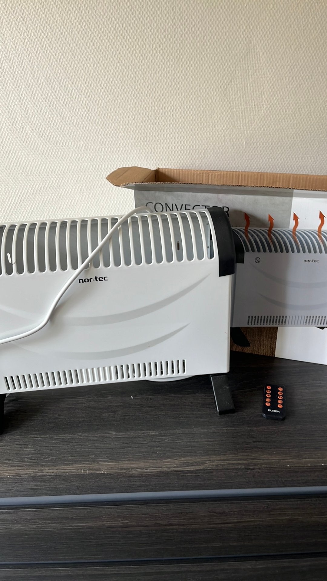 Nor-tec Convectorkachel met afstandsbediening (Euron), Ophalen, 60 tot 150 cm, Kachel, 30 tot 80 cm