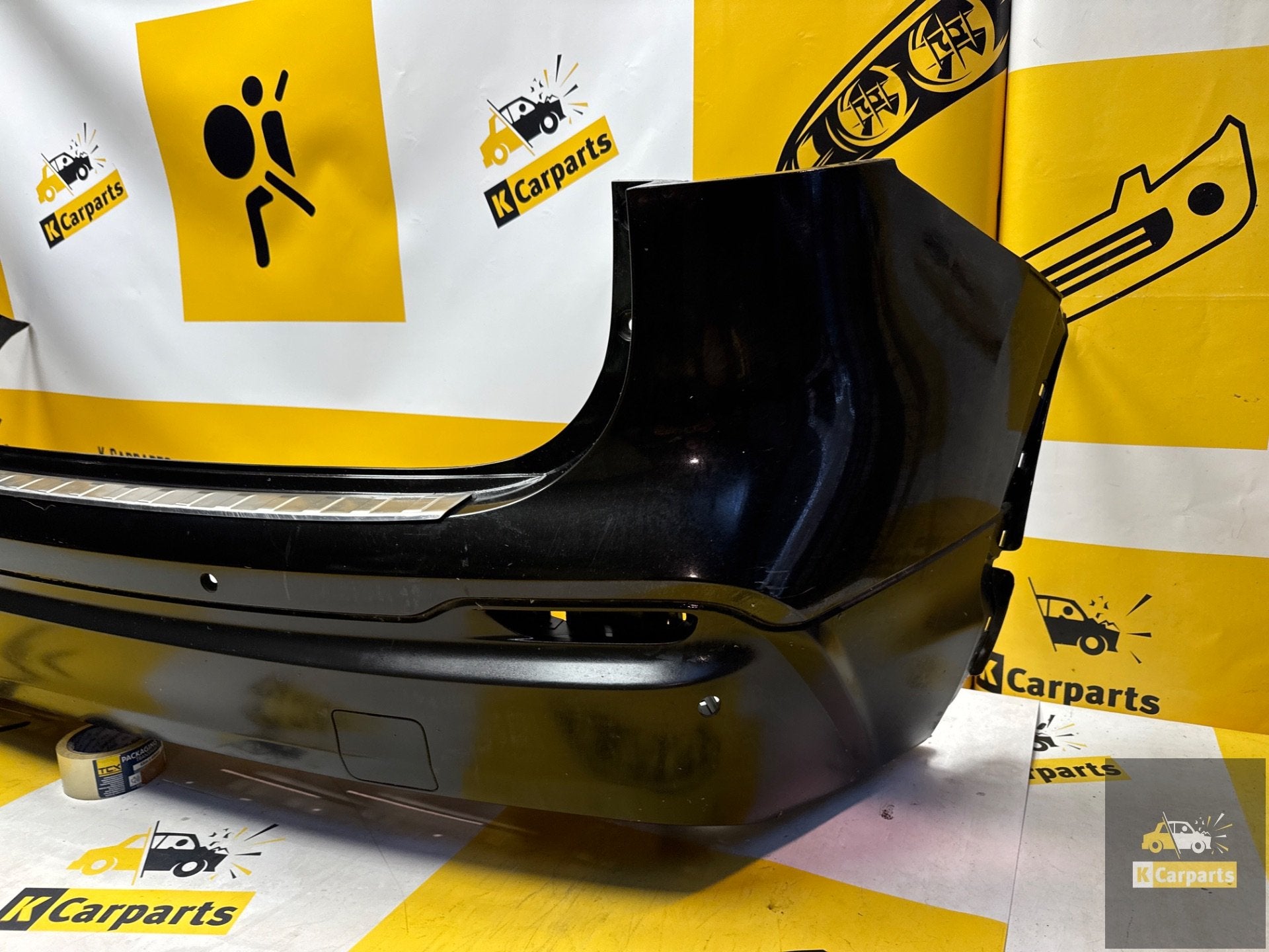 Nissan Qashqai Achterbumper 2017-2021 85022HV00H l, Takashima 1-chome 1-1
220-8686  Yokohama, Ophalen of Verzenden, Achter, Bumper