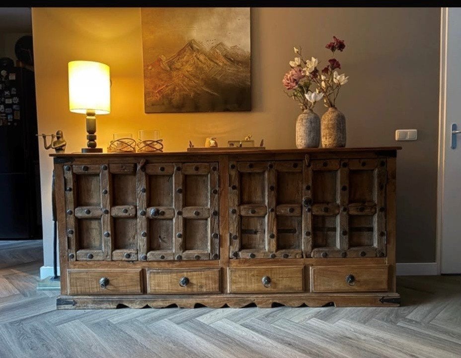 Koloniaal dressoir, Ophalen, Gebruikt, Met deur(en), Koloniaal