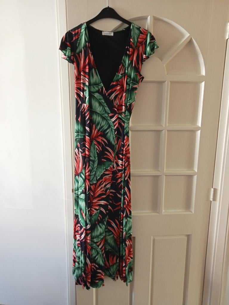 Wikkeljurk, 1x gedragen, korte mouwen, Kleding | Dames, Jurken, Ophalen, Maat 46/48 (XL) of groter, Zo goed als nieuw, Batida