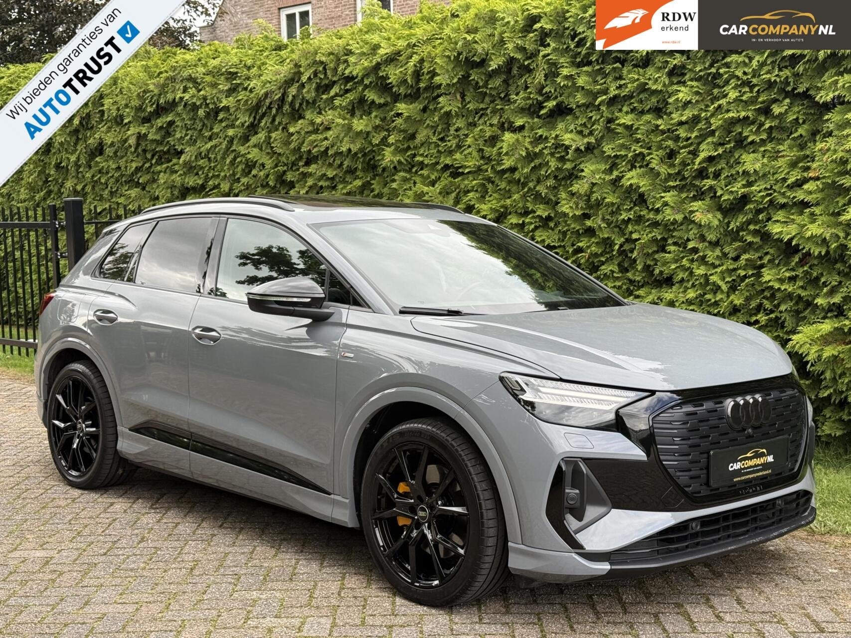 Audi Q4 e-tron 50|QUATTRO|SLINE|PANORAMADAK|NARDO GREY|77kwh, Automaat, Zwart, Met garantie (alle), Leder