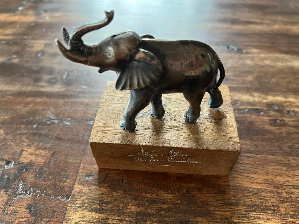 Olifant Wereld Natuurfonds beeldje, Verzamelen, Ophalen of Verzenden, Gebruikt, Dier