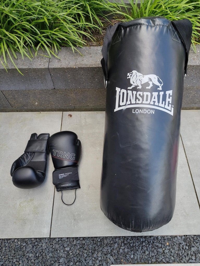 Lonsdale boksbal met handschoenen, Sport en Fitness, Ophalen, Gebruikt, Boksbal