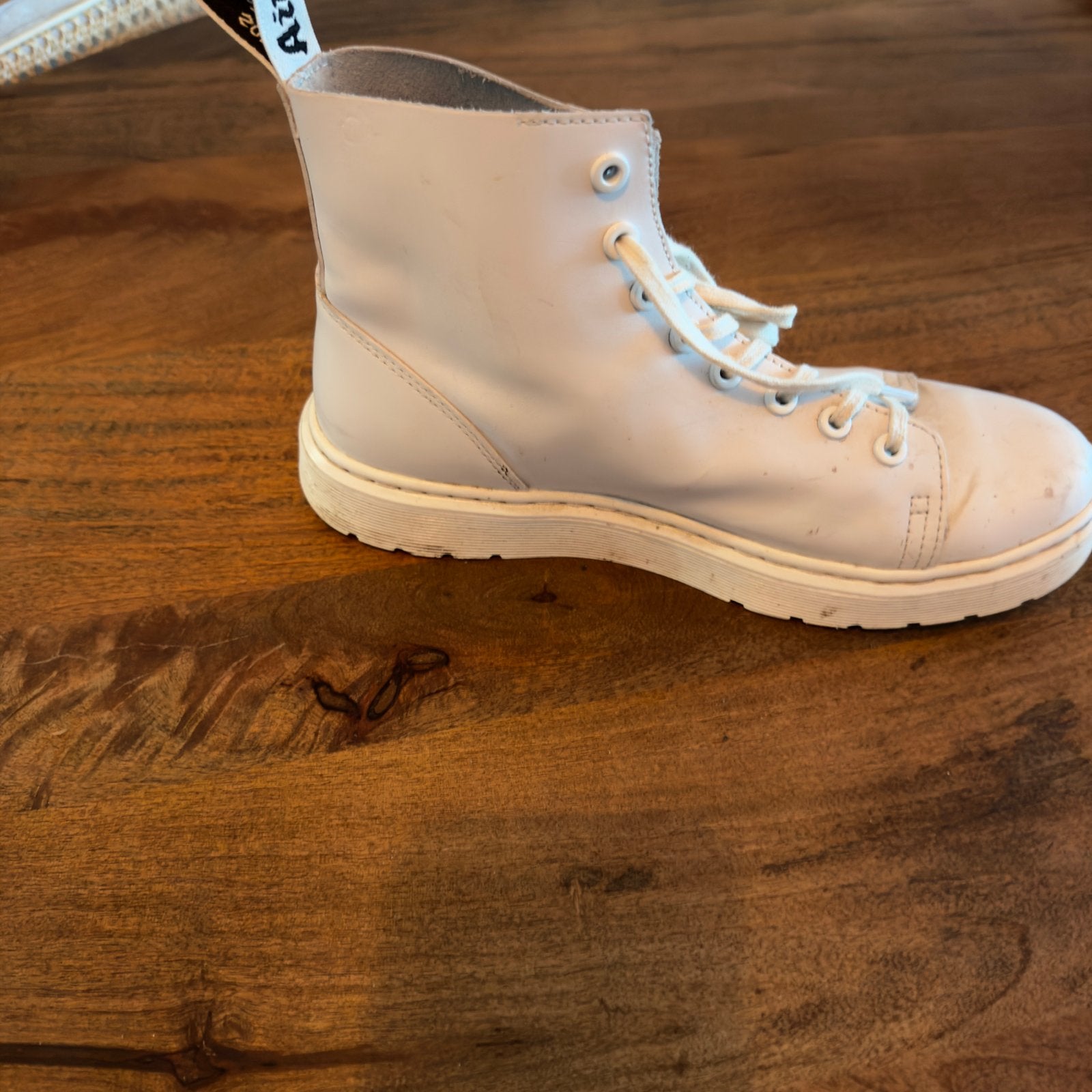 Dr. Martens Witte Veterboots - Maat 41 - Goede Staat, Kleding | Heren, Schoenen, Ophalen, Gedragen, Wit, Boots