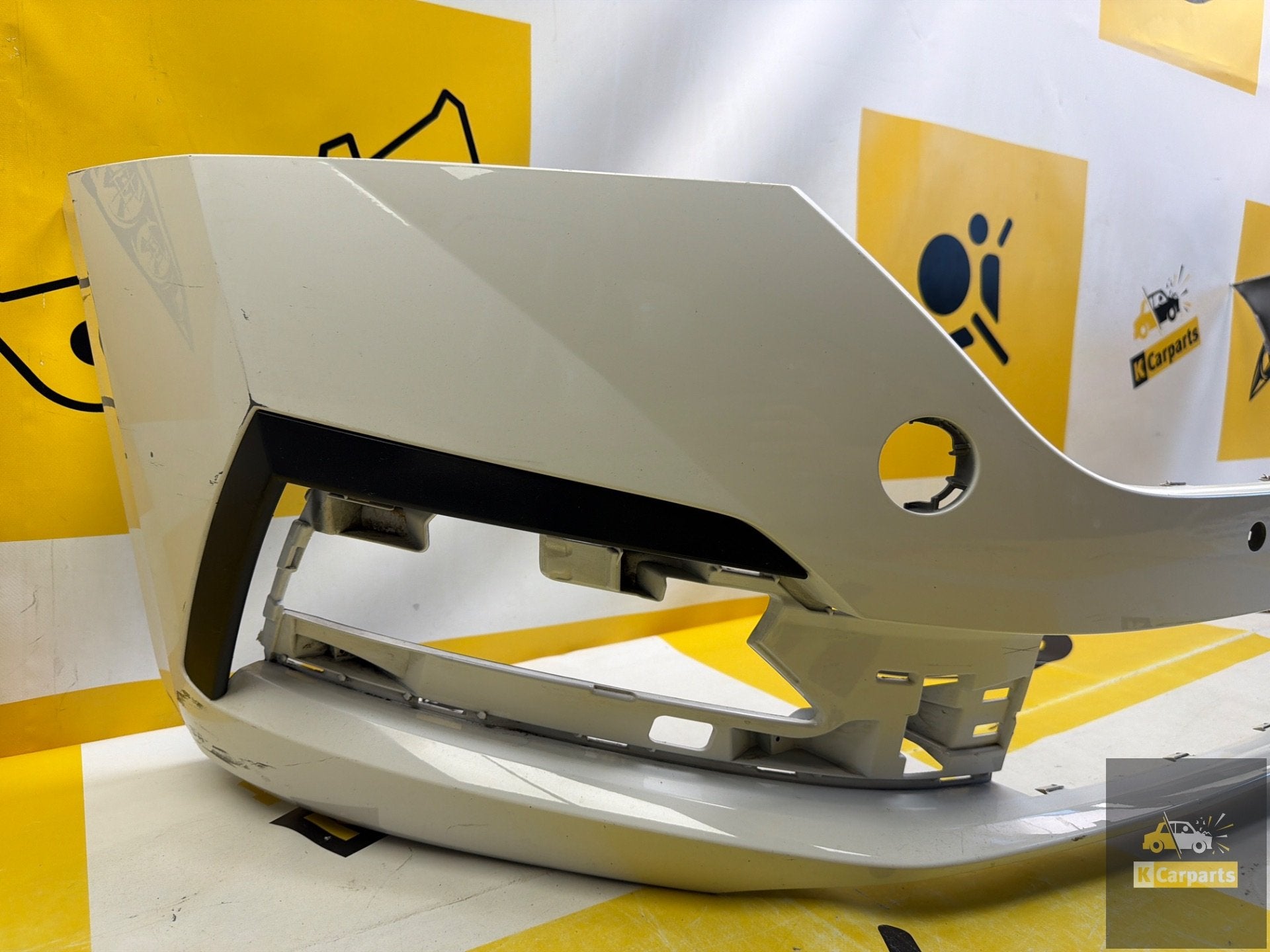 SKODA OCTAVIA 4 VOORBUMPER BUMPER 5E3807221, Auto-onderdelen, Voor, Skoda, Bumper, Skoda Auto a.s.