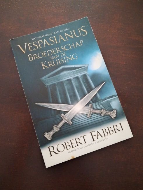 Robert Fabbri - broedersschap van de kruisiging, Boeken, Ophalen of Verzenden, Zo goed als nieuw