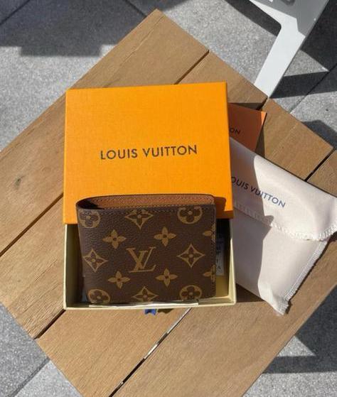 Wallet, Ophalen of Verzenden, Zo goed als nieuw, Bruin