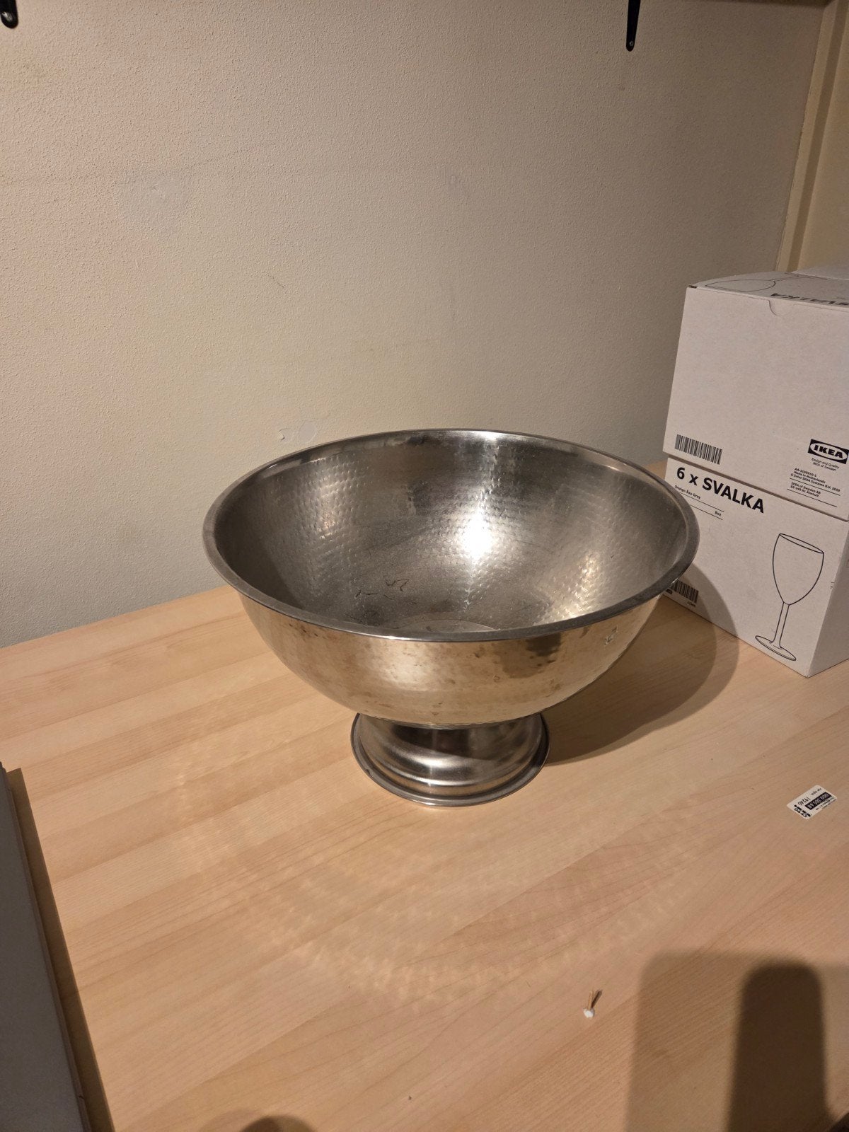 Grote zilverkleurige schaal, Ophalen, Schaal, Rond, Metaal