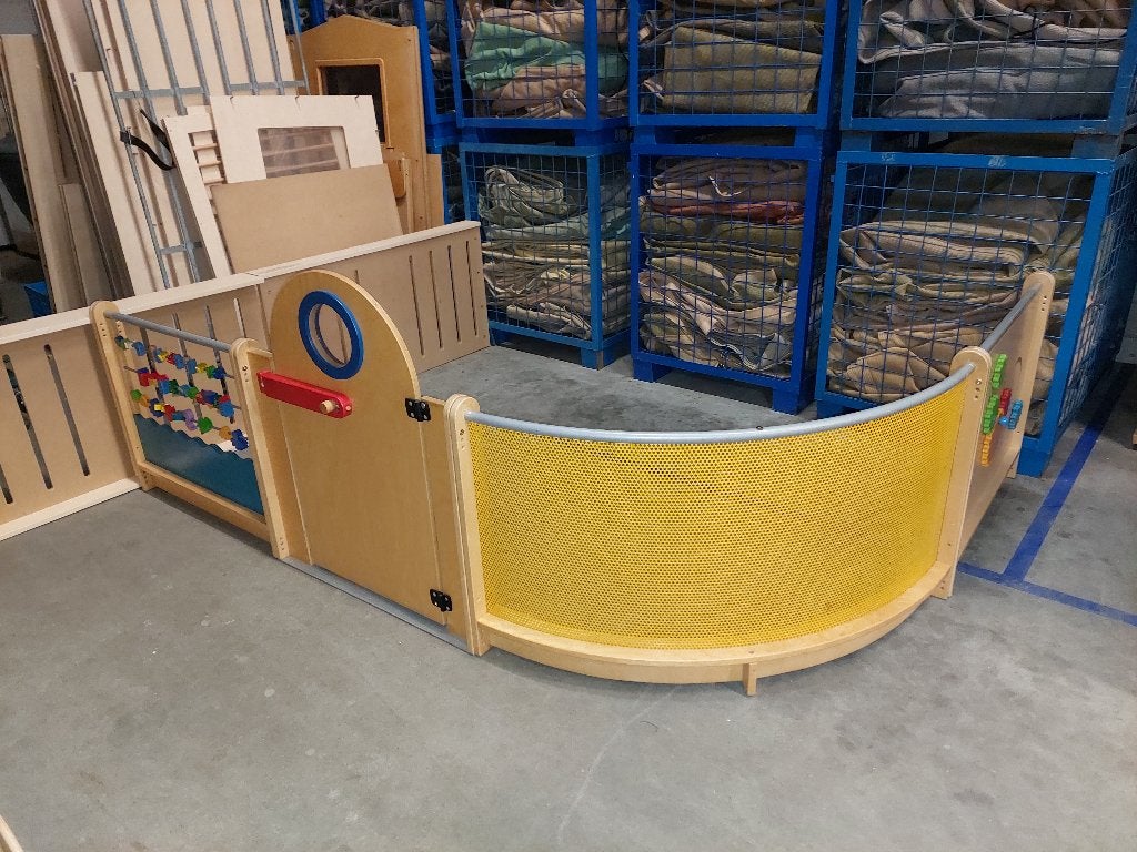 HaBa hoek grondbox met speelelementen 240x160cm, Ophalen of Verzenden, Zo goed als nieuw, Overige vormen