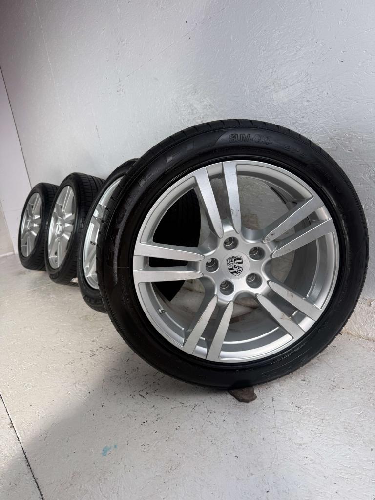 Porsche Cayenne S GTS Turbo velgen 20" 5x130 zomerset TPMS, Niet ingevuld, Gebruikt, 275 mm, Banden en Velgen