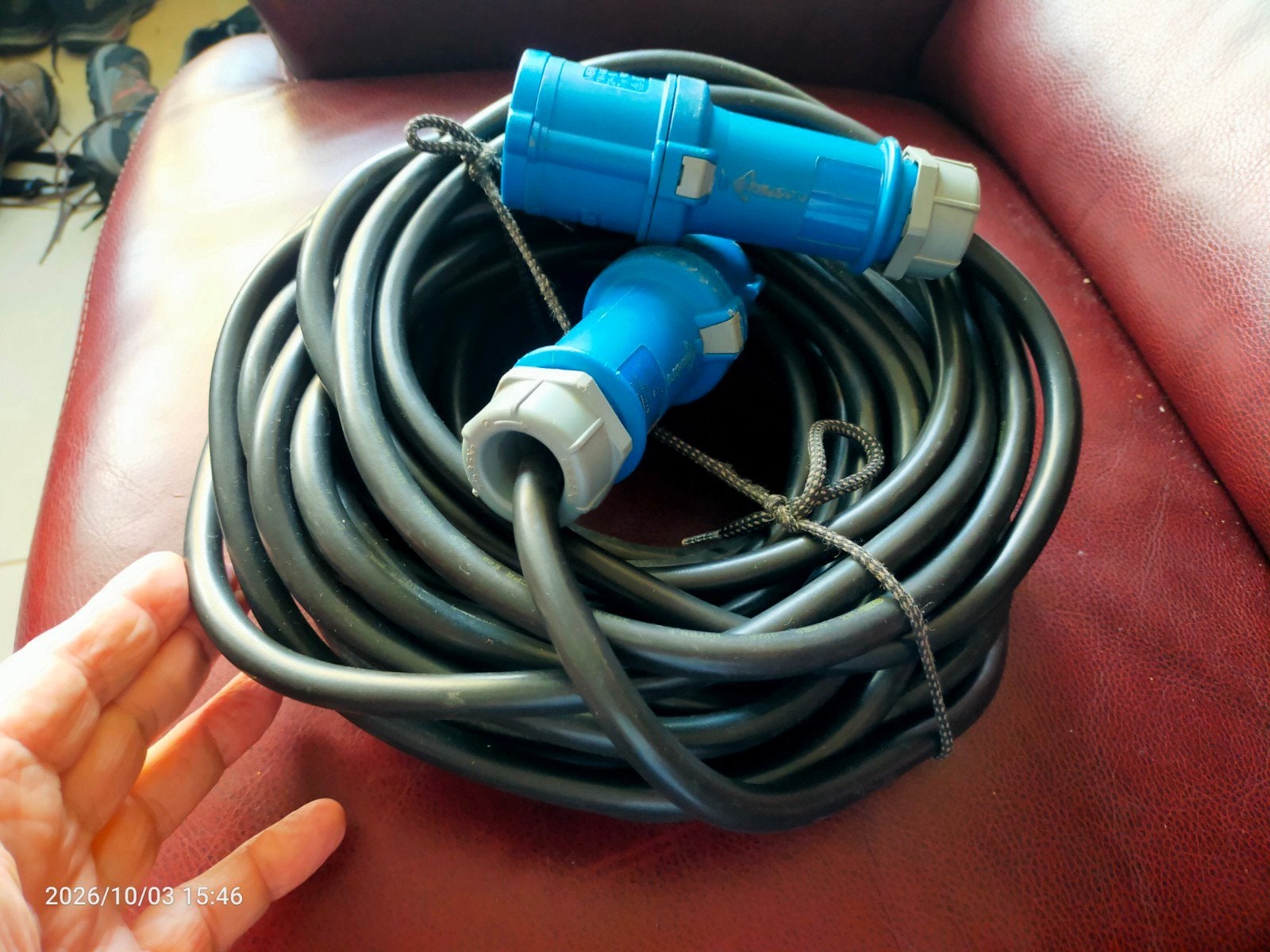 CEE kabel 20 m /plus adapter gewoon steker naar CEE 1.50 m, Ophalen of Verzenden, Zo goed als nieuw